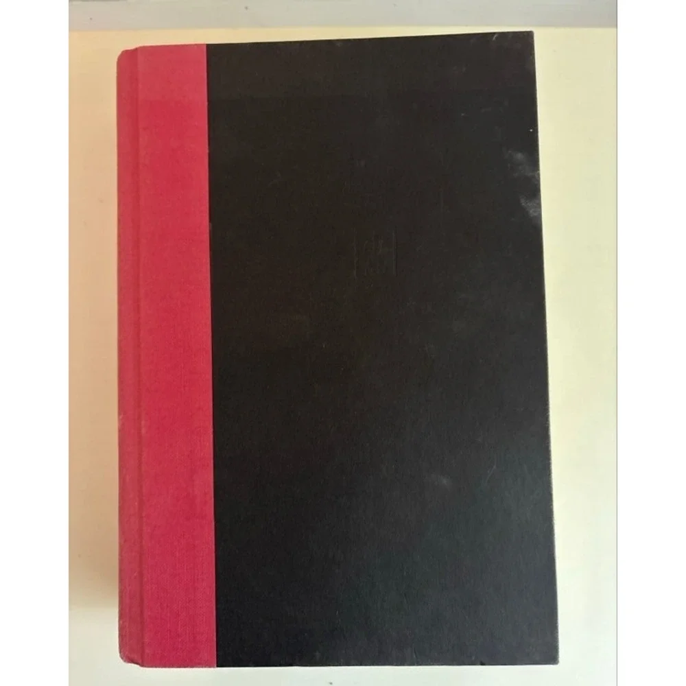 The Historian Elizabeth Kostova 1st Edition Hardcover‎ 2005 Little Brown Book
